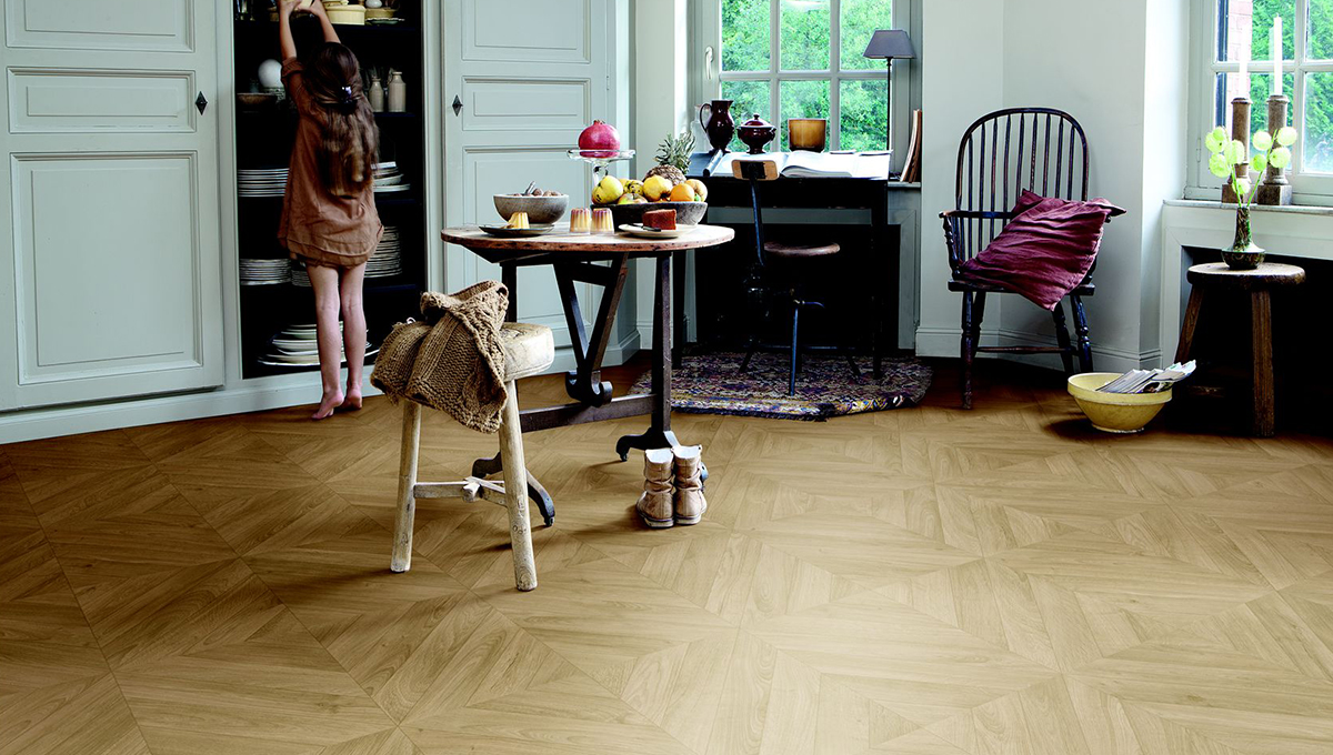 燃情環(huán)法賽,得高Quick-Step車隊(duì)向冠軍沖刺 1-4 燃情環(huán)法賽,得高Quick-Step車隊(duì)向冠軍沖刺 1-4